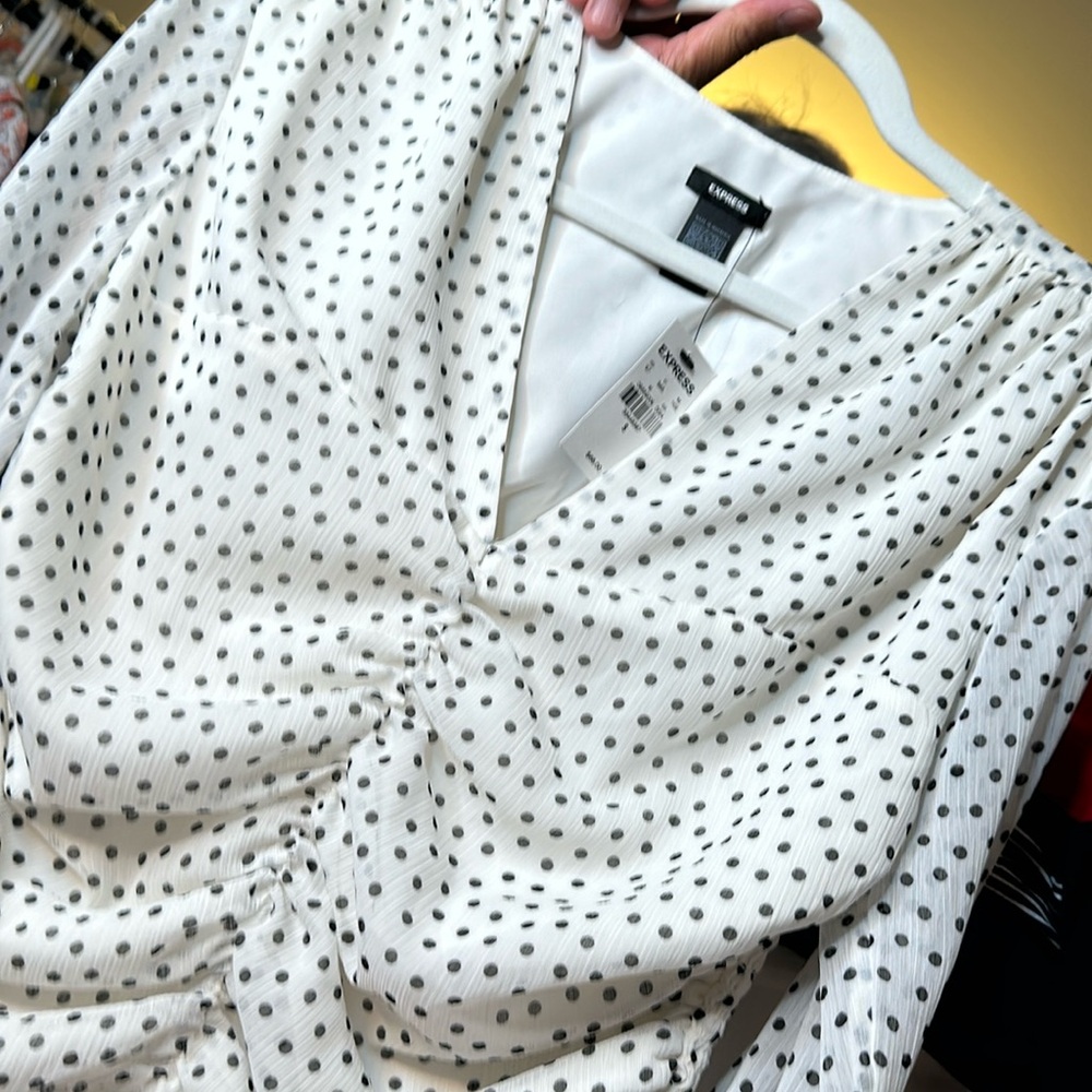 Express NWT Polka Dots White And Black